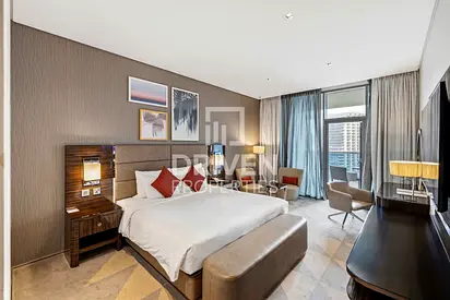 Exceptional Amenities | Prime Unit | Vacant