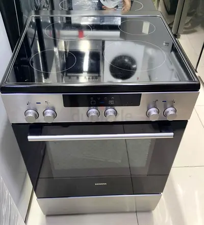 Siemens Electric Ceramic Stove 4 Burners 60×60cm Mint Condition