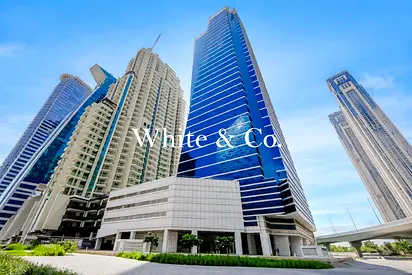 Large Studio Layout | Prime Location | High ROI