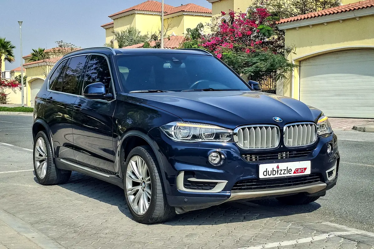 BMW X5 2018 — photo 1 of 15