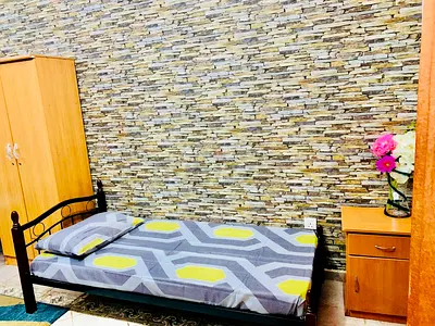 available bed space in front of metro station in Al Barsha