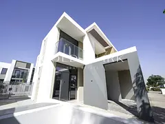 4 Bed Perfect Location | Vacant | Community Expert