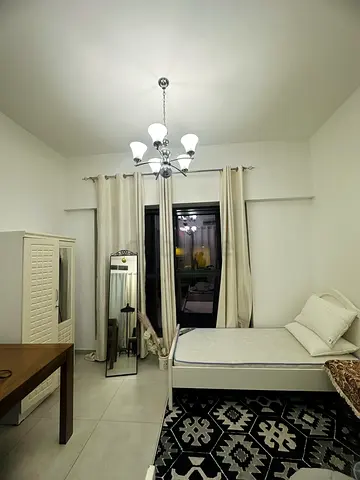 Beds pace including all bills with separate washroom near to metro (SZR) only for Indian Females