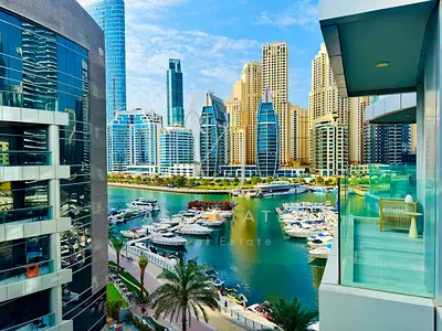 استوديو مارينا فيو | مارينا ستار | الوصول إلى حوض السباحة اللامتناهي