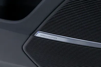 صورة 13 لـ 2025 AUDI RS Q8