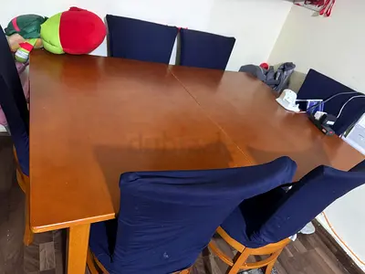 Solid Wooden Dining Table with Chairs