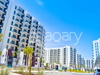 Spacious | Modern1 BR | High Floor | Sea World View
