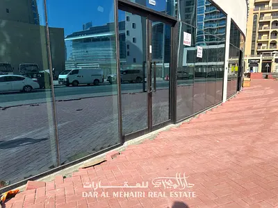 shop for rent in Al Jaddaf crowded place