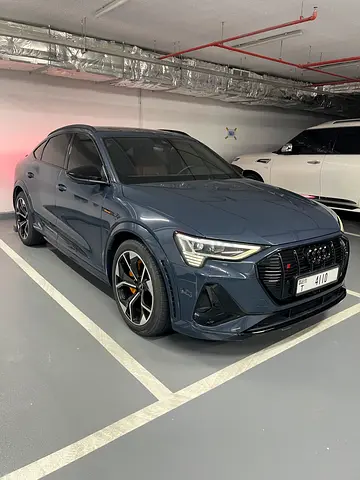 Audi Etron S-line Sportback 507hp under warranty