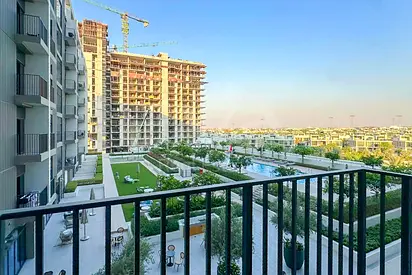 FULLY FURNISHED | POOL AND COMMUNITY VIEW | VACANT