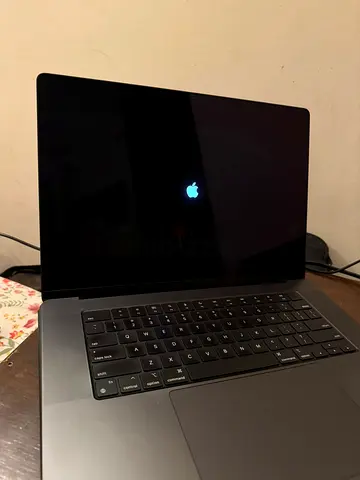 Apple MacBook Pro M3 pro chip