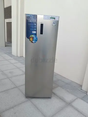 Midea Brand New Stock Pice,  Upright Stand freezer Capacity 350 Liters