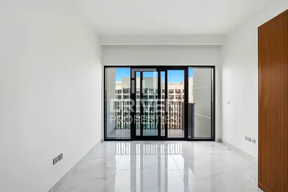Pool View | High Floor and Brand New Apt