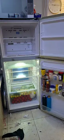 Hitachi fridge