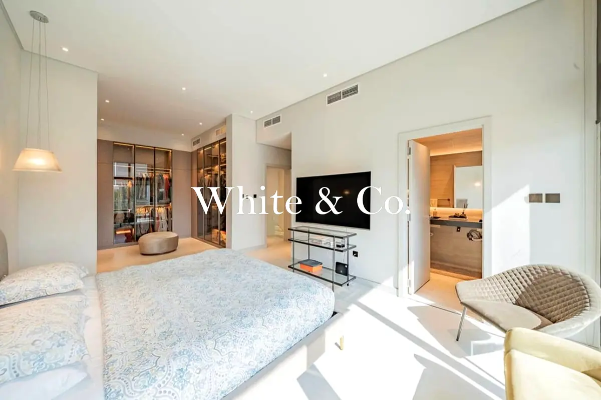 Fully Upgraded | 3 BR Twin Villa | VOT