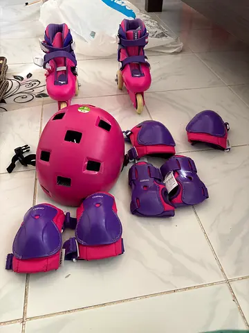 Kids Roller Skating Gear Set