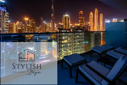 EXCEPTIONAL Top Floor apartment | Huge Balcony | NO COMMISSION | Bills included | FULL Burj Khalifa View