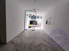 584 SQFT CHILLER FREE SHOP IN 275K