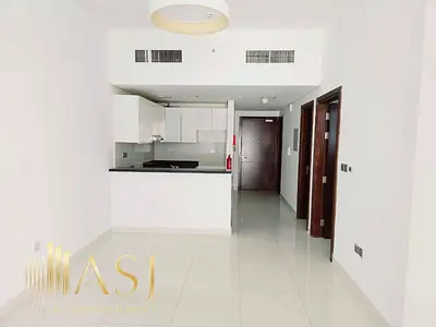 Prime Location | Ready to Move| Low Floor