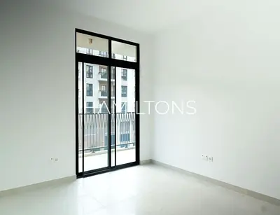 10 Minutes to Dubai | Ready to Move | Vacant | Resale