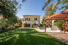 Spacious | Sunken Outdoor Area | BBQ Area