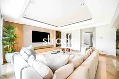 Lake Backing | Furnished | Modern