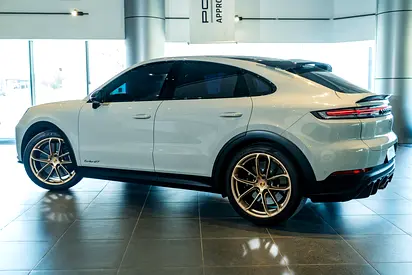 2024 Porsche CAYENNE 照片 4