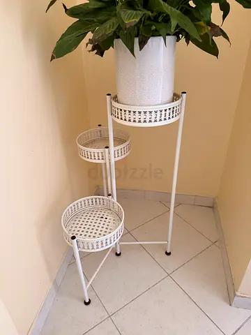 Stylish White Plant Stand Set without plants