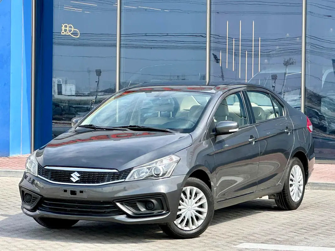 Suzuki Ciaz 2024 — photo 1 of 11
