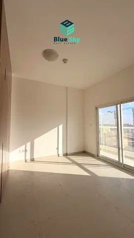 شقة باطلالة على حديقة | بجانب المسجد | موقع مميز