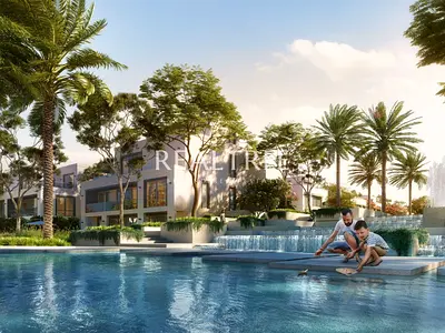 Waterfront Villa | 4BR Big Plot | Prime Investment