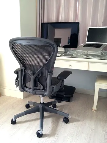 Herman Miller Aeron Classic Chair PostureFit Fully Loaded Size B