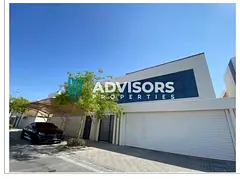 Double Row-Corner | Private Pool | Prime Location