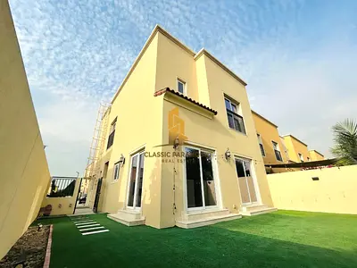 Corner Unit | Family Community Living | Single Row
