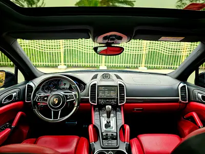 2016 Porsche CAYENNE — миниатюра 14