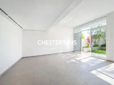 Modern Living |Big Garden |Secure Family Community