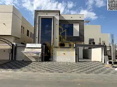 Villa with central air conditioning, ready to move into, on the main street, in the most prestigious