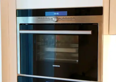 Siemens Built In Oven HB26D552
