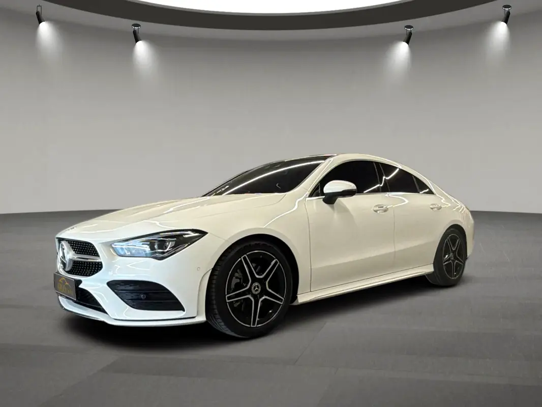Mercedes-Benz CLA-Class 2021 — photo 1 of 11
