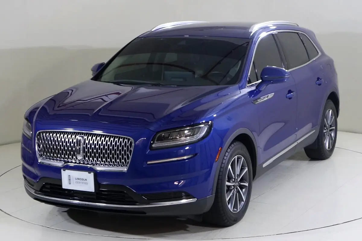 Lincoln Nautilus 2021 — photo 1 of 12