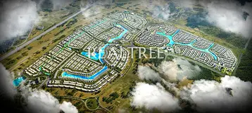 Waterfront 5BR Townhouse | Resort-Style Living | High ROI