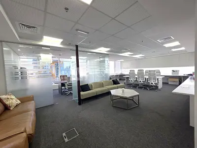 Fitted Unit | Vacant Now | Premium Location