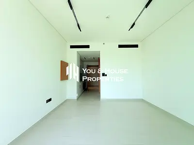 Contemporary Studio For Rent I Smart Home I Cozy Living