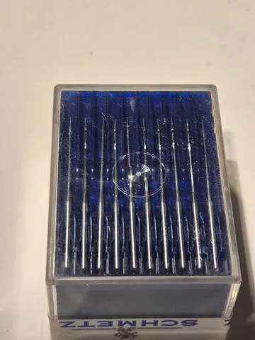 Sewing machine needles