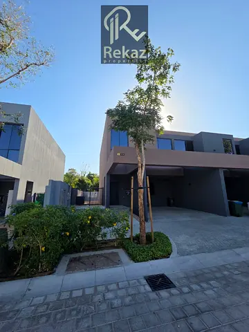 Exclusive | Corner 3BR TH| Brand New | freehold