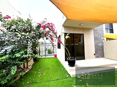 R2EM- 3bed +maid 5 bath -Corner -Vacant now, Close Kitchen, Near Park and pool