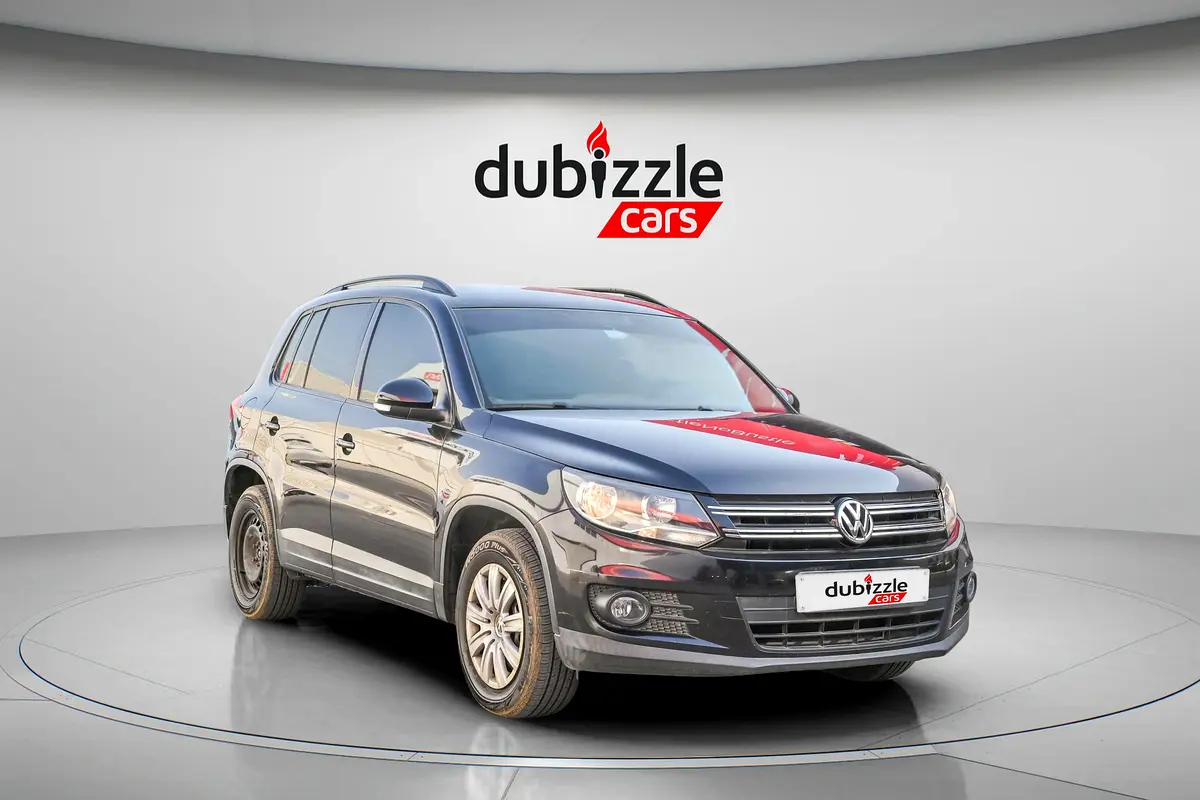 Volkswagen Tiguan 2015 — photo 1 of 15