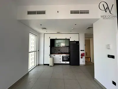 Prime location | High floor | Community view