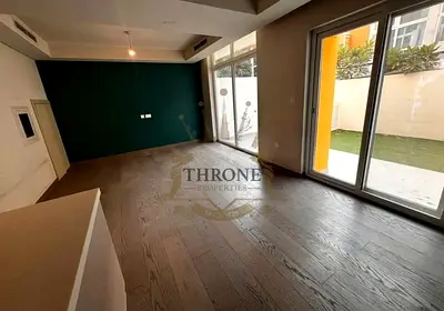 G+2 |Vacant |Ready to Move |Close to Amenities