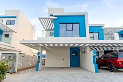 COMMUNITY EXPERT | SINGLE ROW | READY TO MOVE